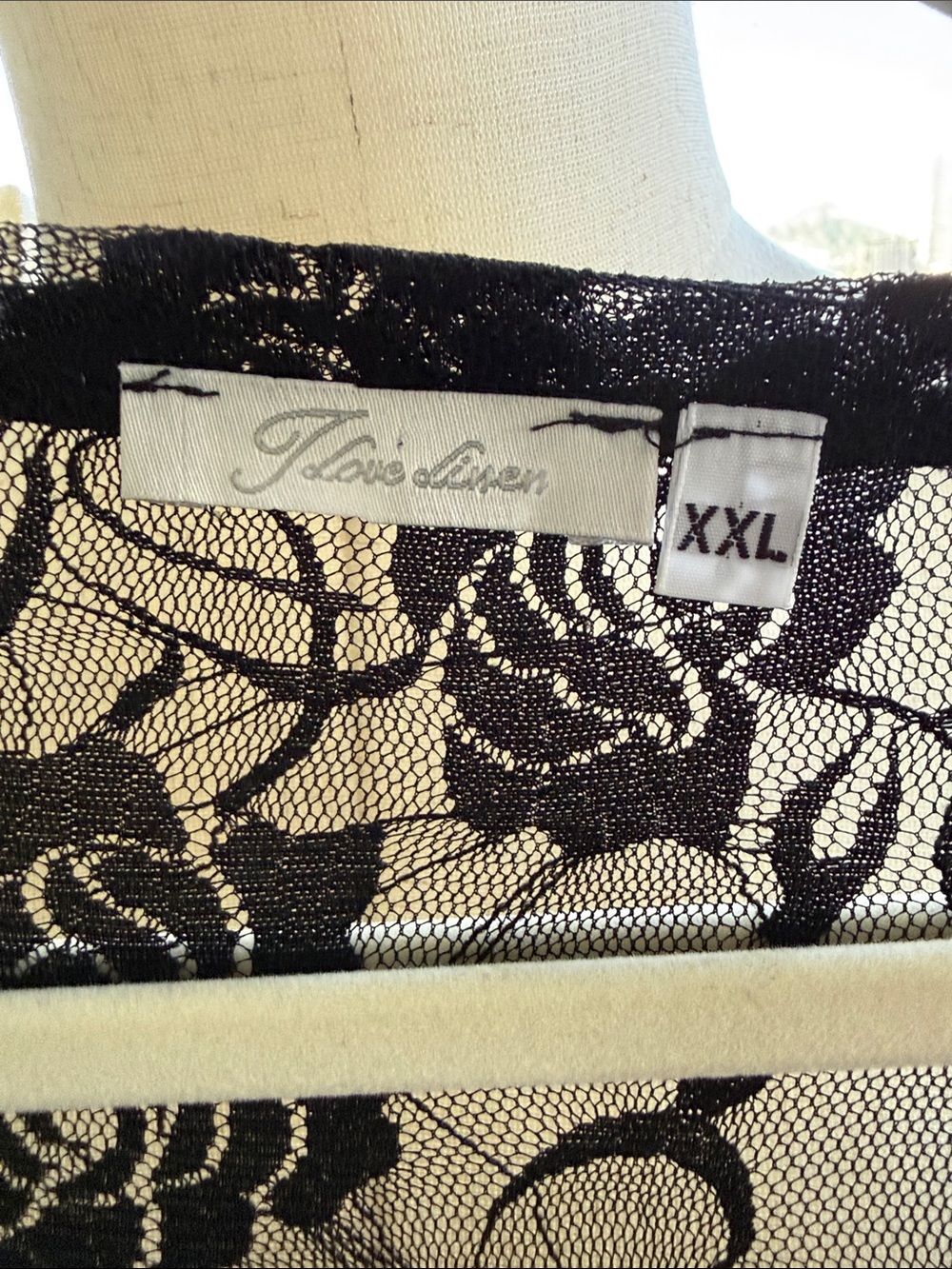 I Love Linen Black Lace Bee Print Women's Top with Velvet Panel - Picture 2 of 2